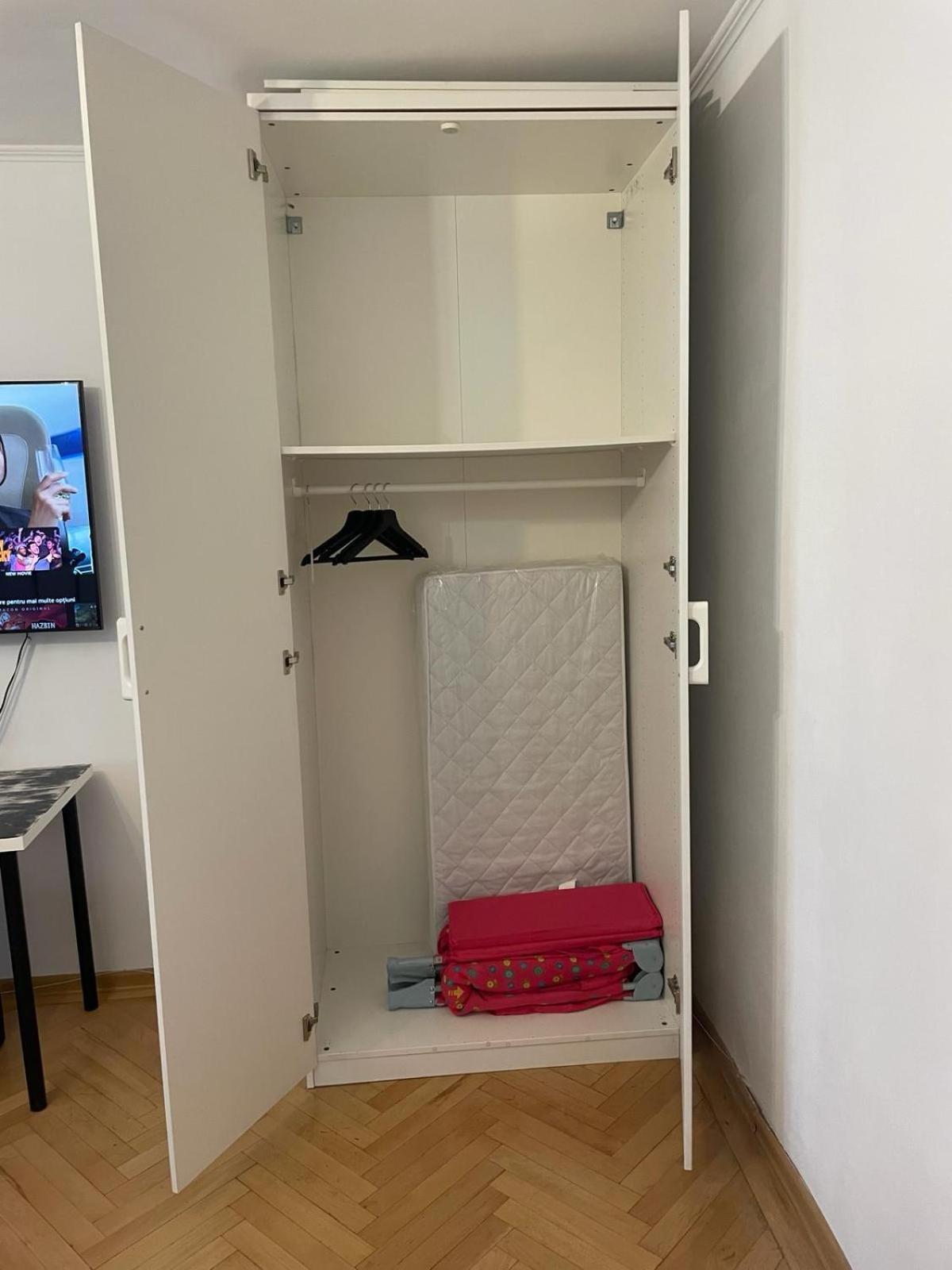 Emm Apartament - 100M Parc Si Metrou Tinererului Bükreş Dış mekan fotoğraf