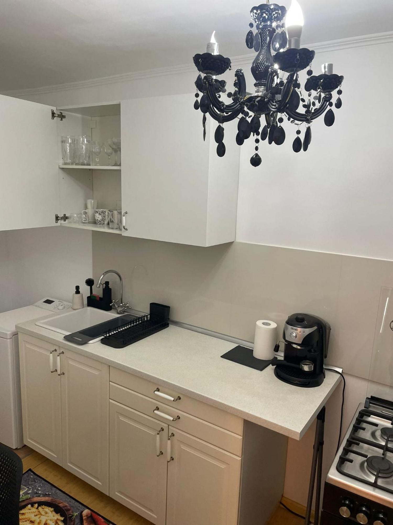 Emm Apartament - 100M Parc Si Metrou Tinererului Bükreş Dış mekan fotoğraf
