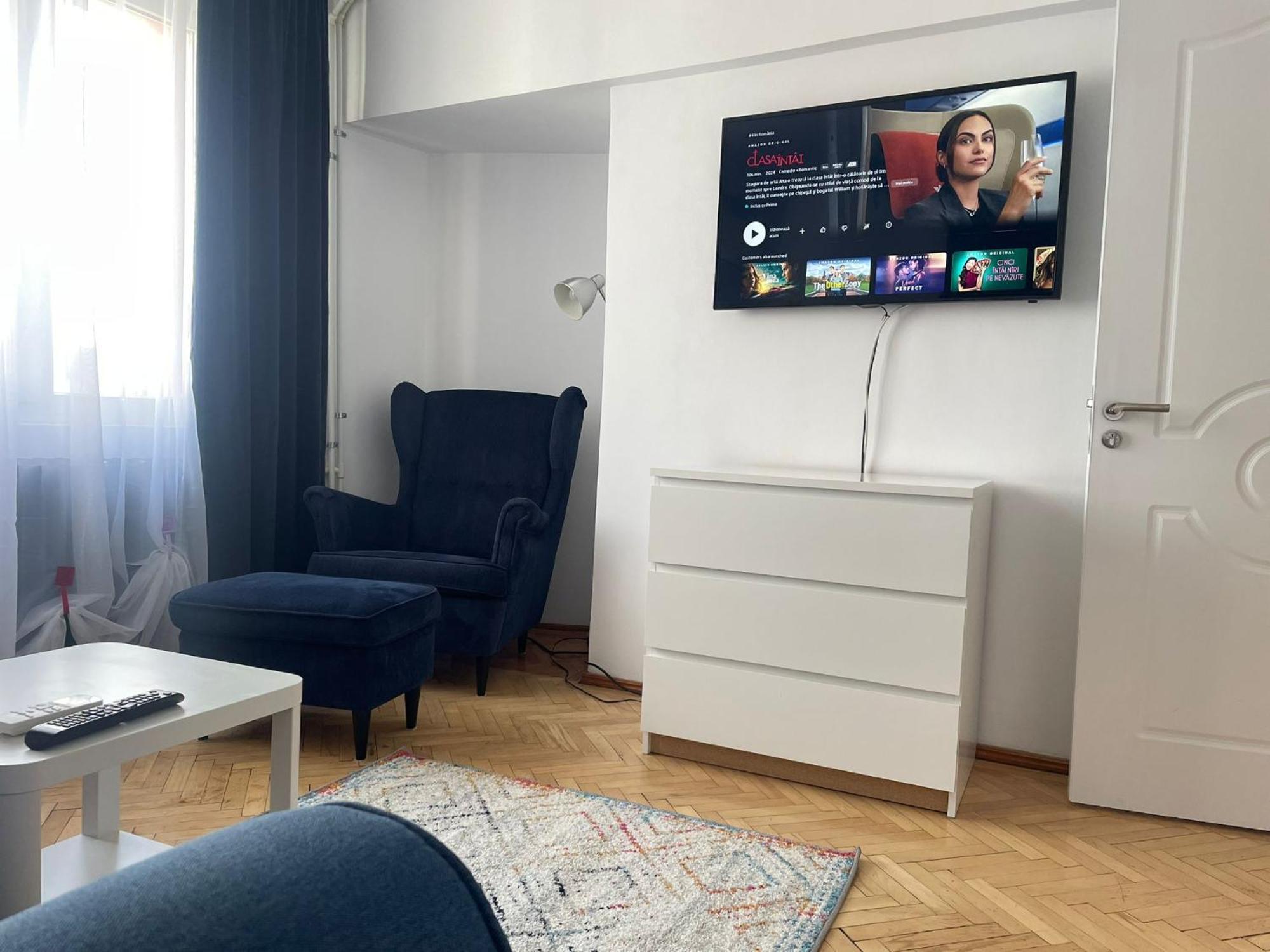 Emm Apartament - 100M Parc Si Metrou Tinererului Bükreş Dış mekan fotoğraf