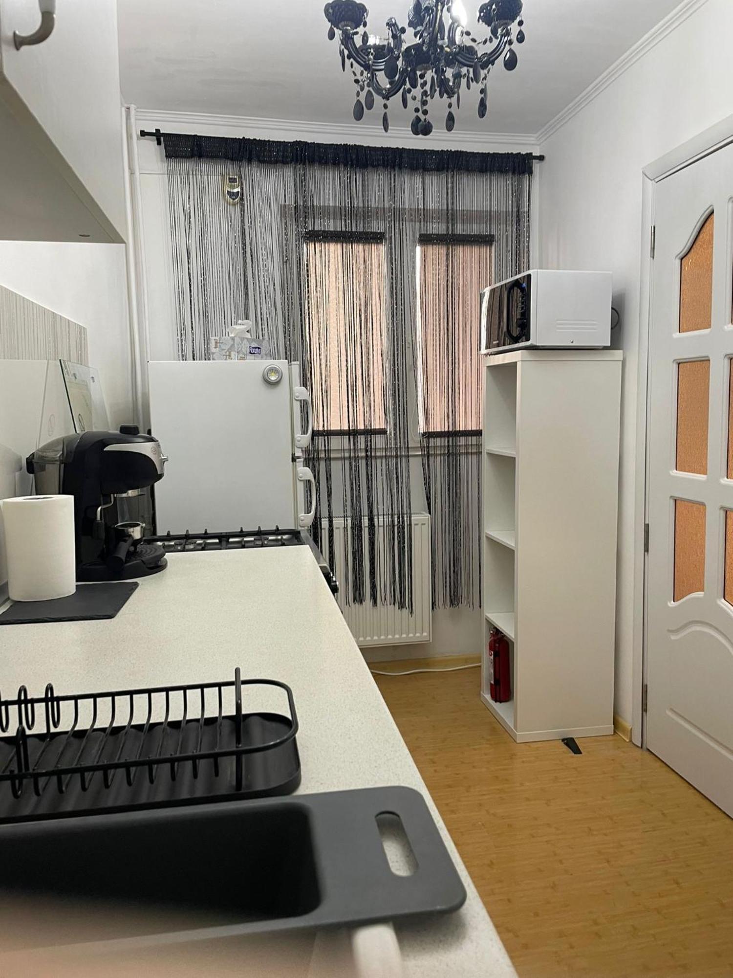 Emm Apartament - 100M Parc Si Metrou Tinererului Bükreş Dış mekan fotoğraf